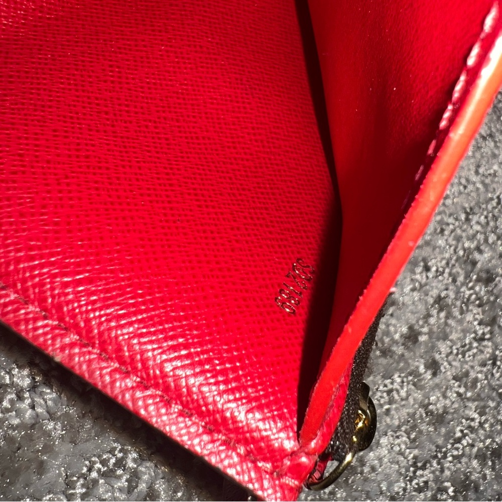 Louis Vuitton victorine wallet - Picture 7 of 11